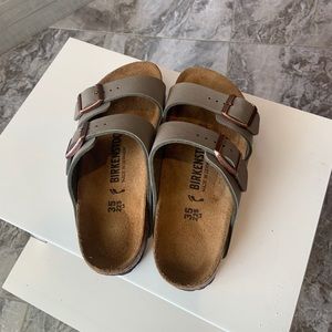 SOLD Brand New Birkenstock Birkibuc Stone
